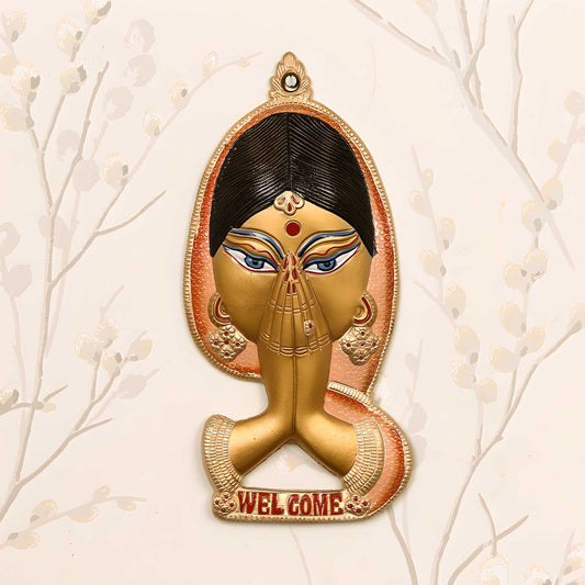 E-Craft Welcome Lady Metal Colorful Wall Hanging