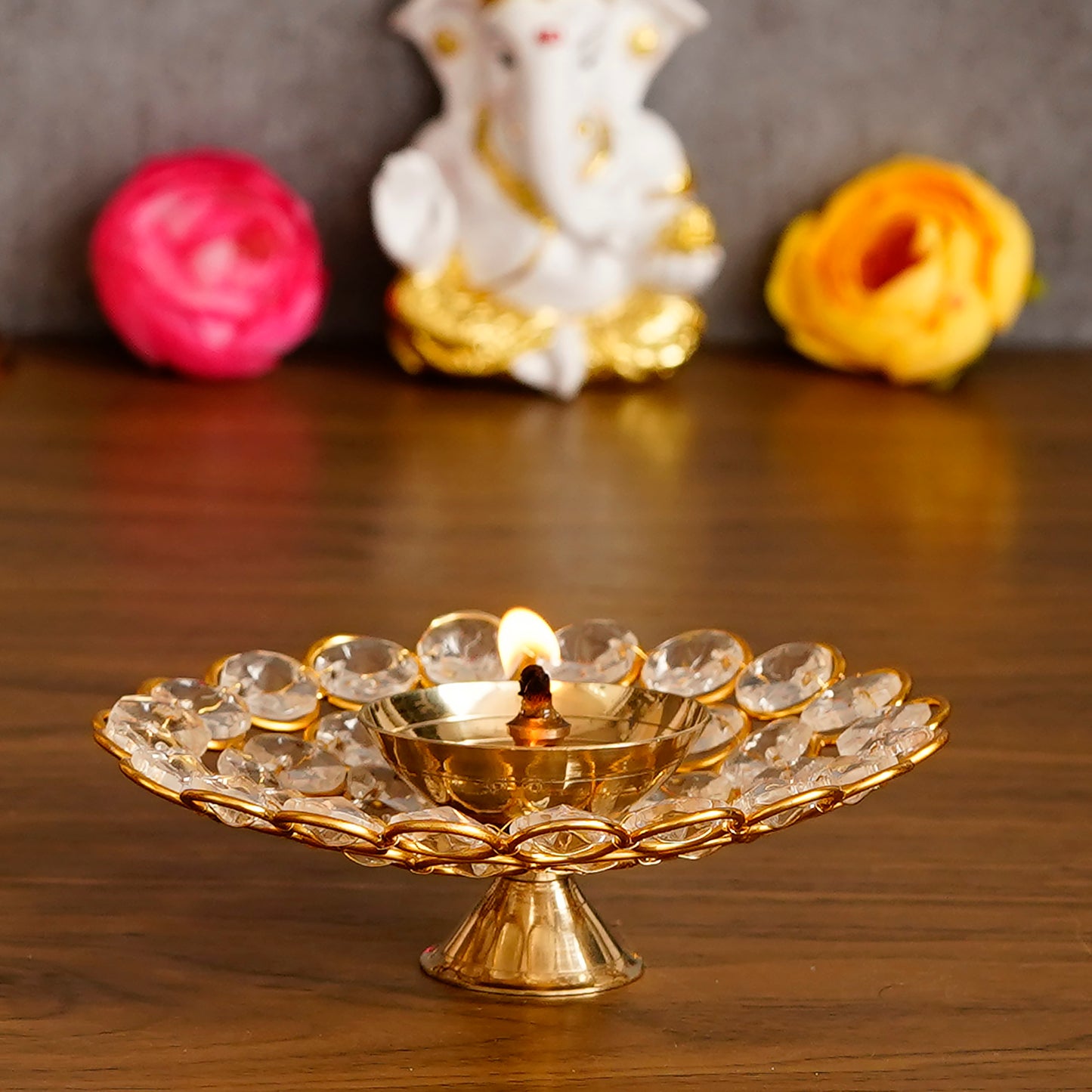 E-CraftIndia Bowl Shape Crystal Tea Light Holder